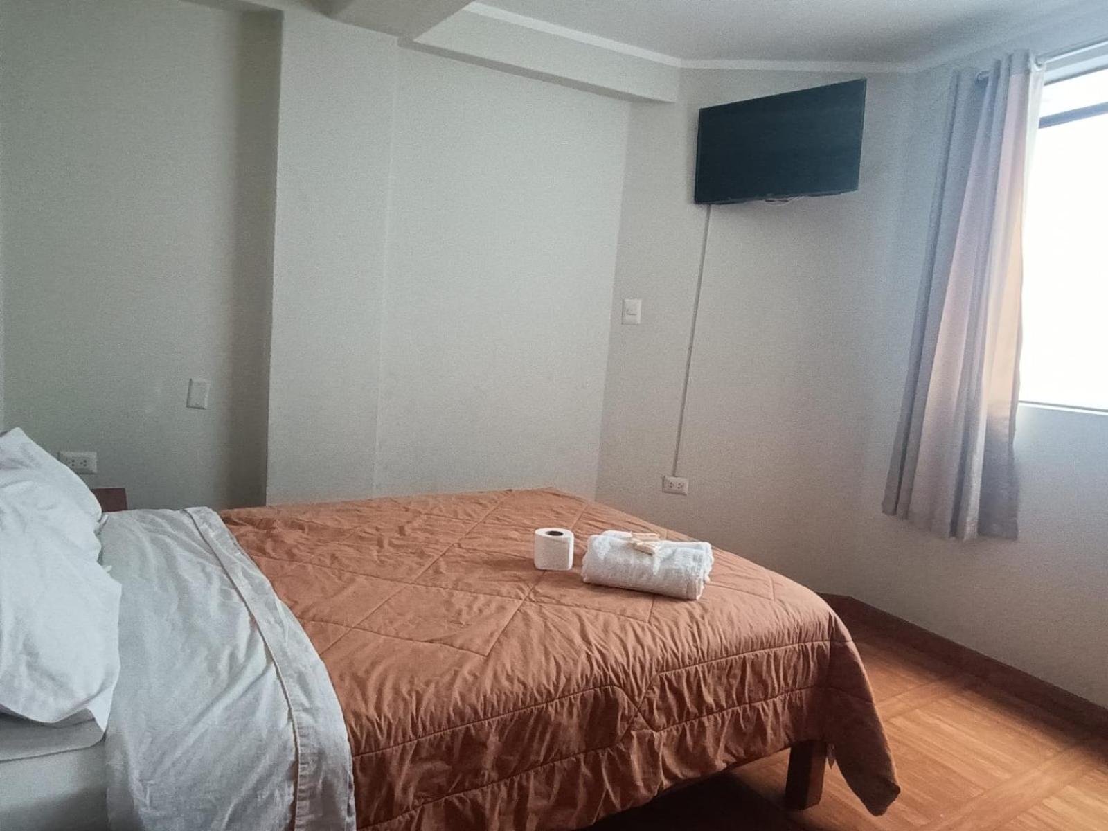 Hostal Yuraq Wasi 596 อายากุตโช ภายนอก รูปภาพ