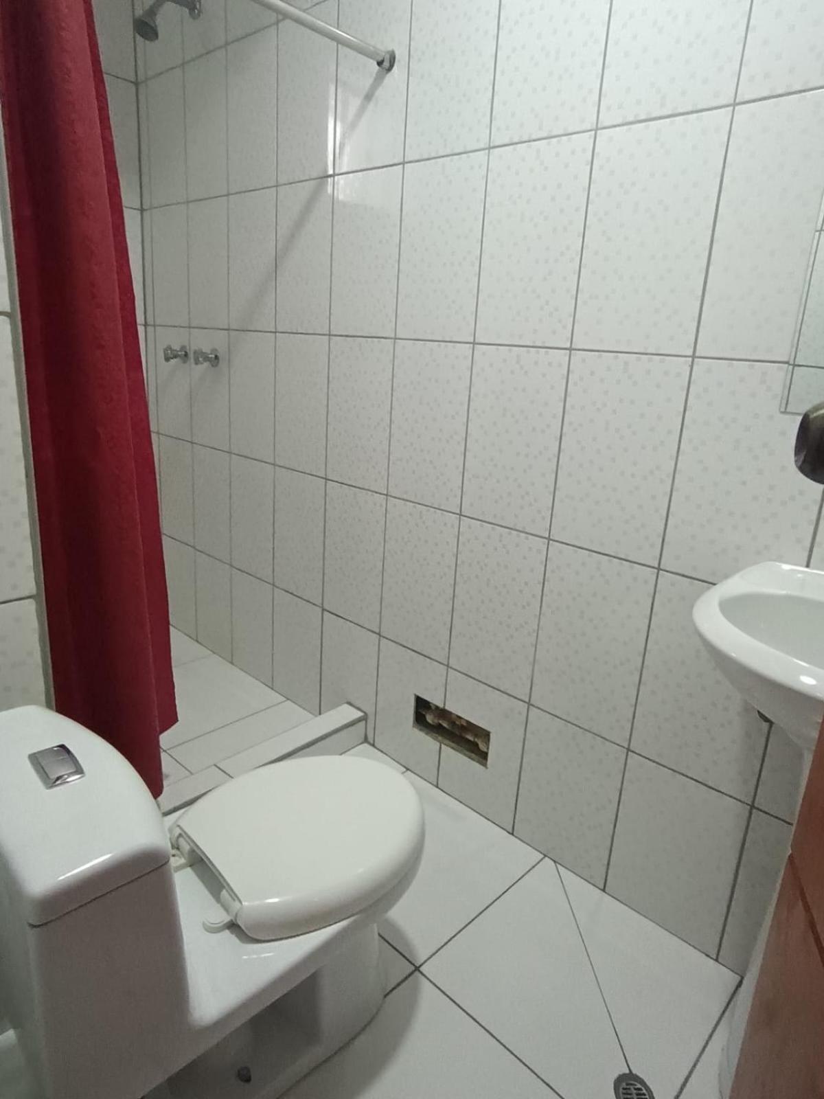 Hostal Yuraq Wasi 596 อายากุตโช ภายนอก รูปภาพ
