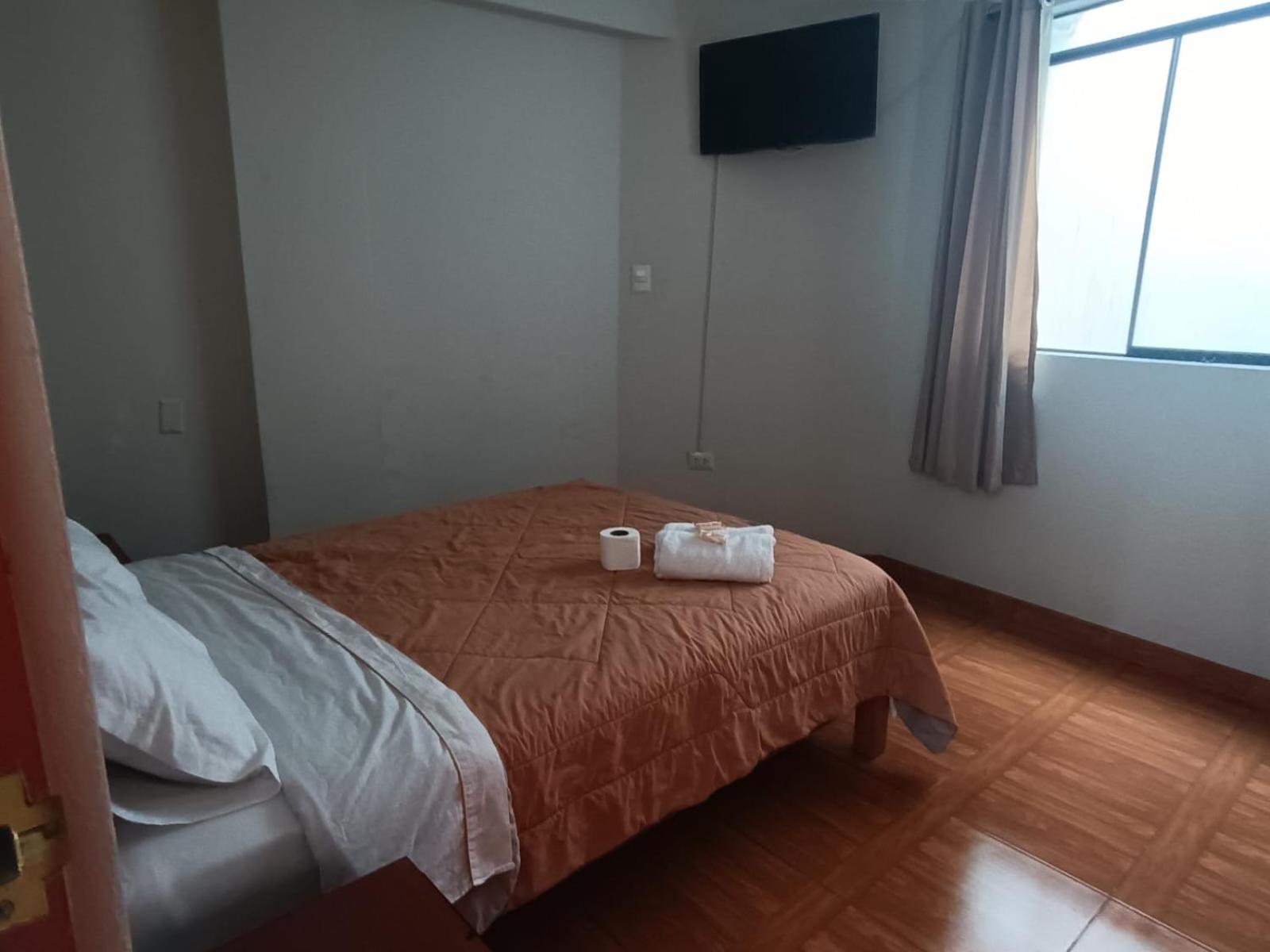 Hostal Yuraq Wasi 596 อายากุตโช ภายนอก รูปภาพ